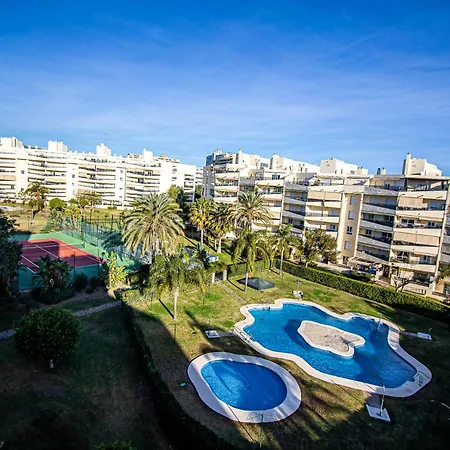 Atico En Bajondillo - Terraza, Piscina Y Parking Torremolinos